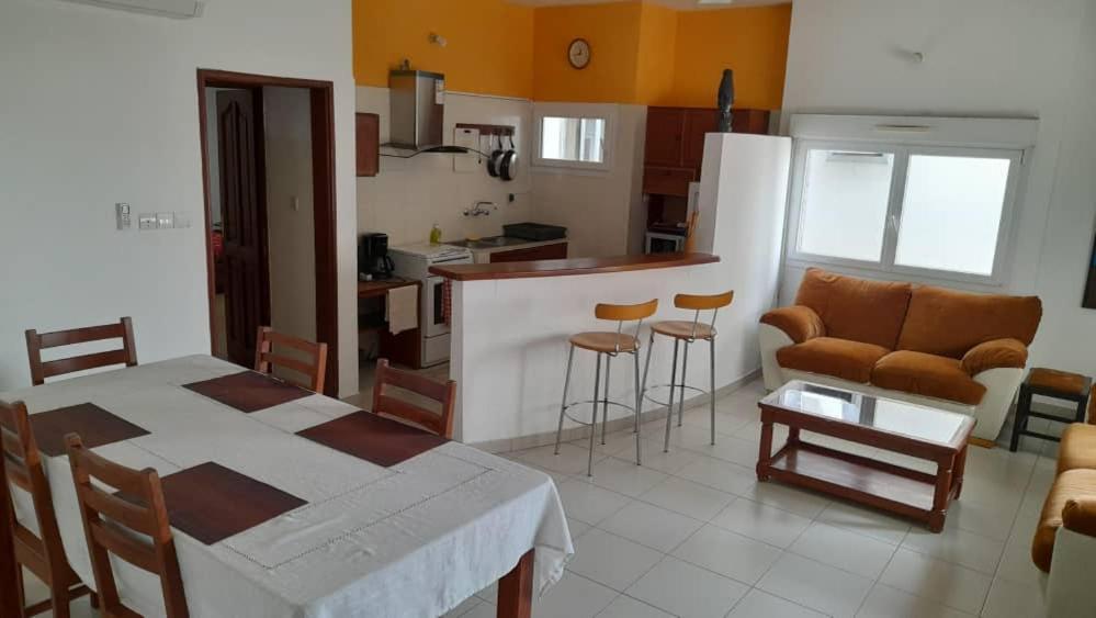 Dodoo Lodge Котону Экстерьер фото