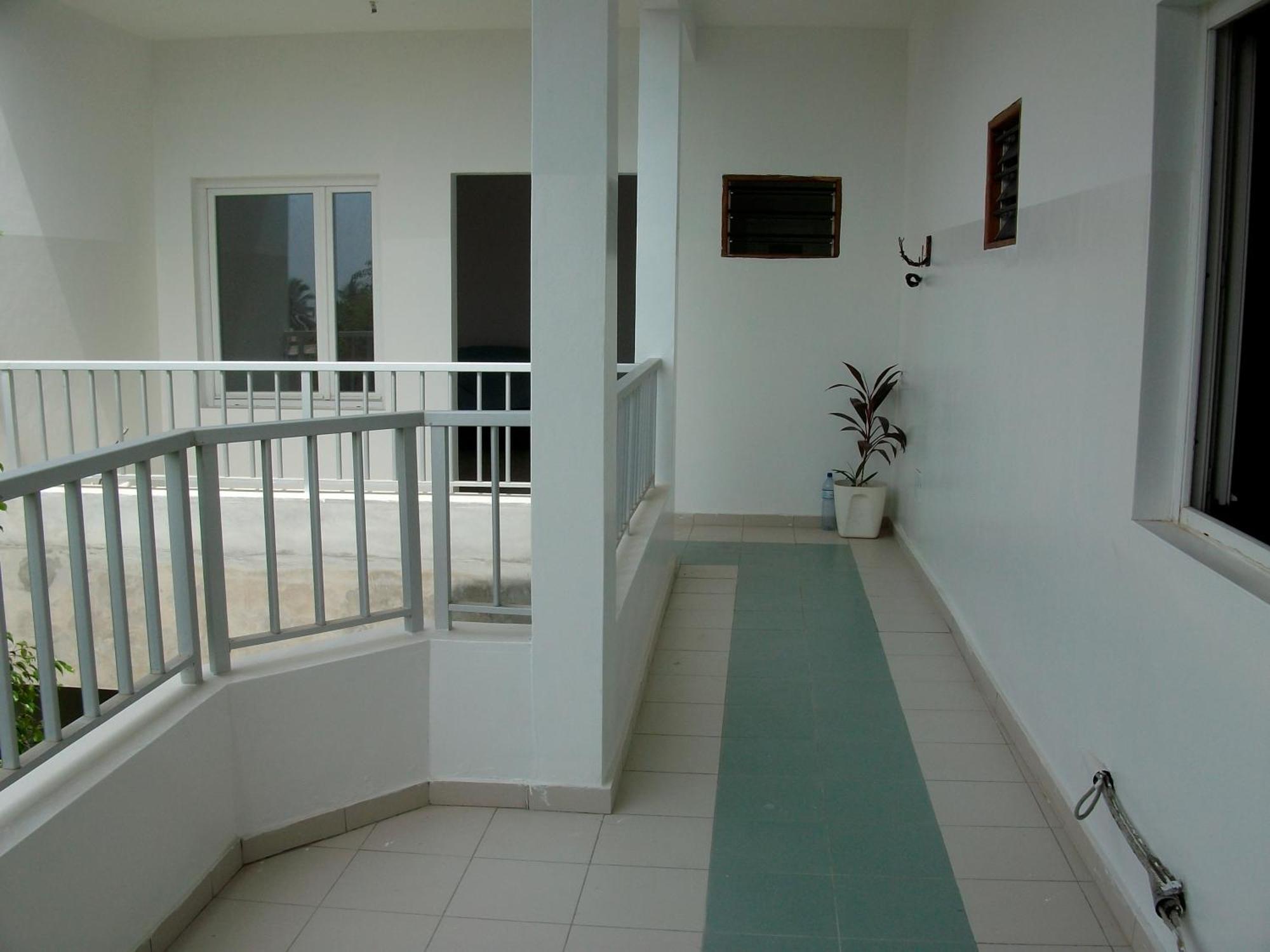 Dodoo Lodge Котону Экстерьер фото