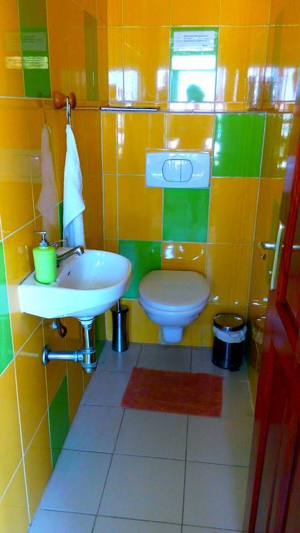 Dodoo Lodge Котону Экстерьер фото
