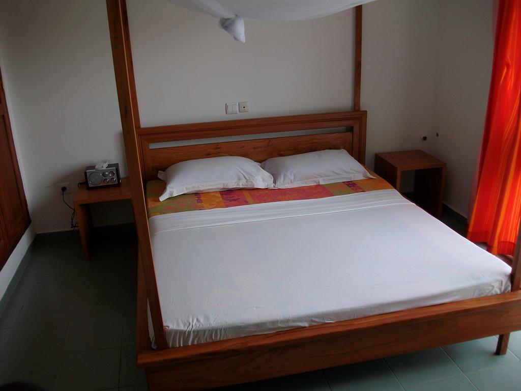 Dodoo Lodge Котону Экстерьер фото