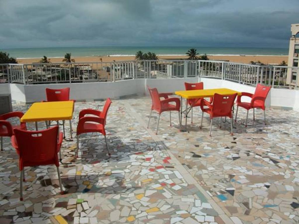 Dodoo Lodge Котону Экстерьер фото